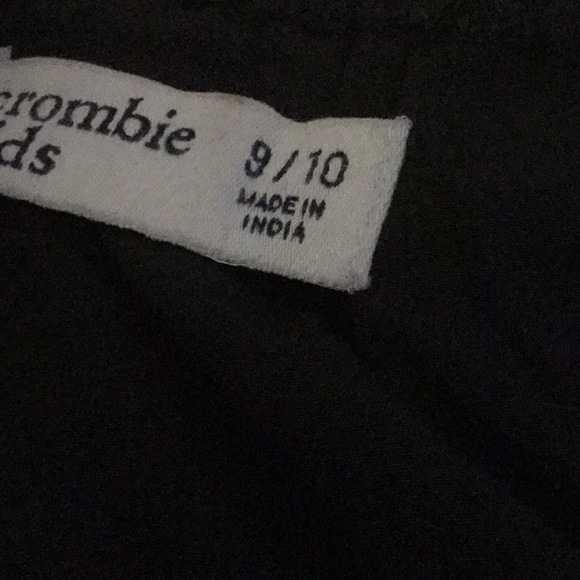 Abercrombie kids off the shoulder top - Picture 2 of 2